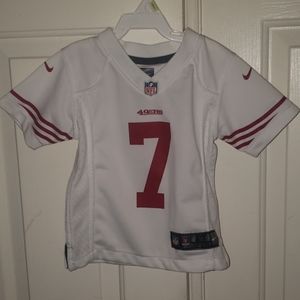 49ers Kaepernick on field jersey
